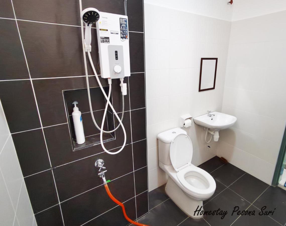 Pesona Suri Homestay Batu Pahat Exterior foto